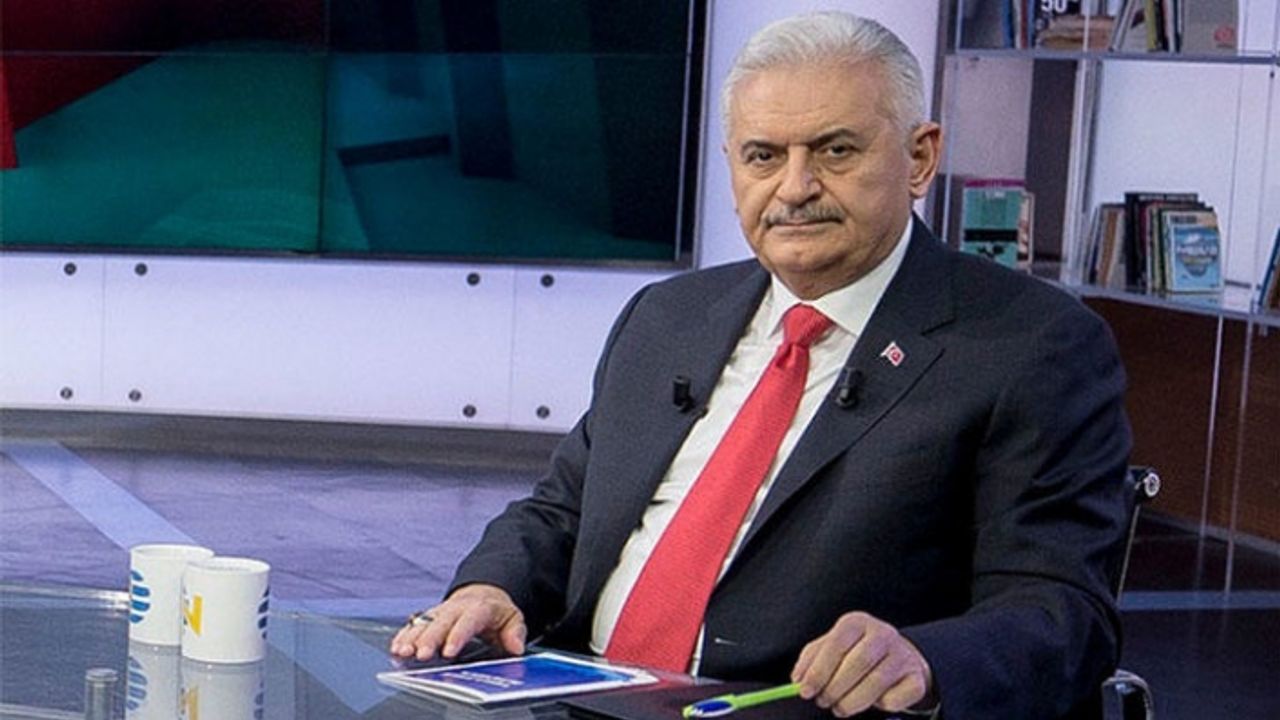 Binali Yıldırım vaatlerini canlı yayında açıkladı! İstanbul'a 518 kilometre raylı sistem
