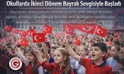 Okullarda İkinci Dönem Bayrak Sevgisiyle Başladı