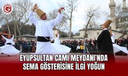 Eyüpsultan Cami Meydanı’nda Sema Gösterisine İlgi Yoğun