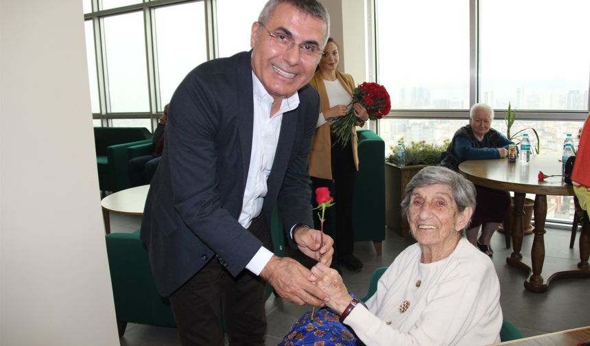 İBB Darülaceze’de Yaşlılara Saygı Haftası Coşkusu