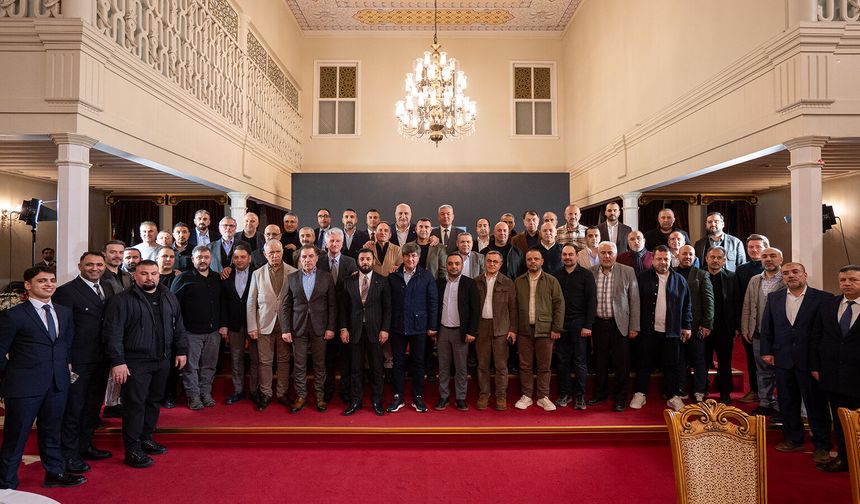 Gökhan Ateş'ten Mülki Amirler ve İş İnsanlarına Özel İftar