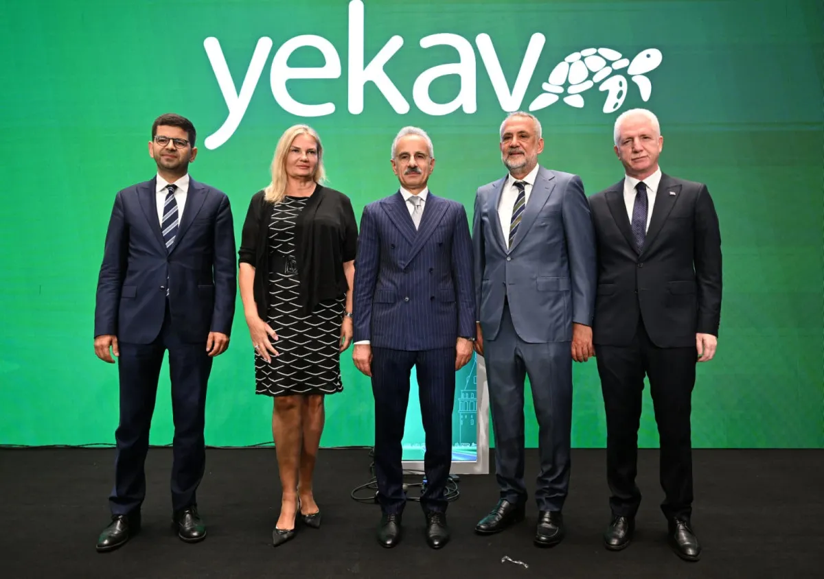 Yeşi̇l Loji̇sti̇k Belgesi̇ Alan Fi̇rmalara Taşit Karti Üreti̇ci̇leri̇nde İse Yüzde 95'E Varan Destekler Sağliyoruz