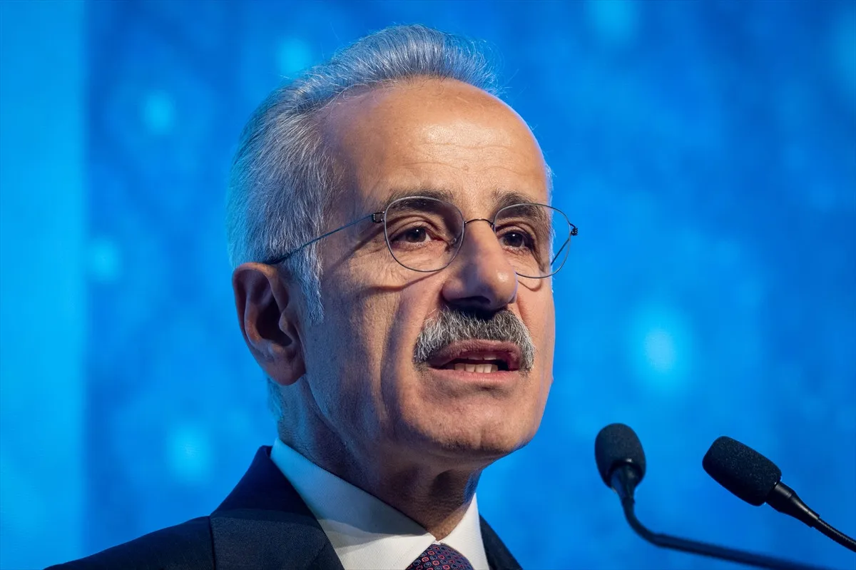 Cumhuri̇yeti̇mi̇zi̇n 102. Yilinda Marmaray 12, İstanbul Havli̇mani 7 Yaşinda