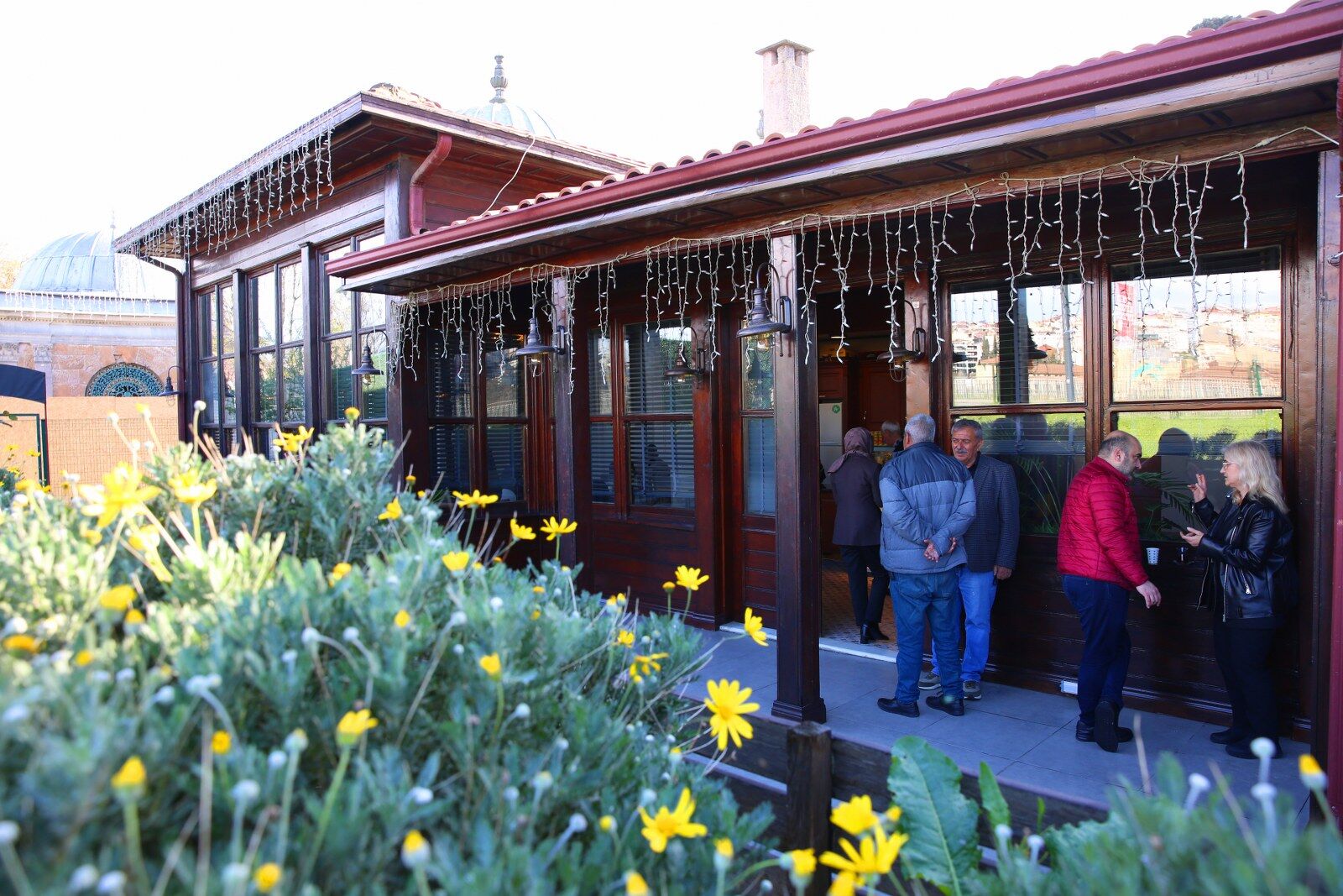 Eyüpsultan’da Emeklilere Yeni Sosyal Alan Musiki Kafe 1-1