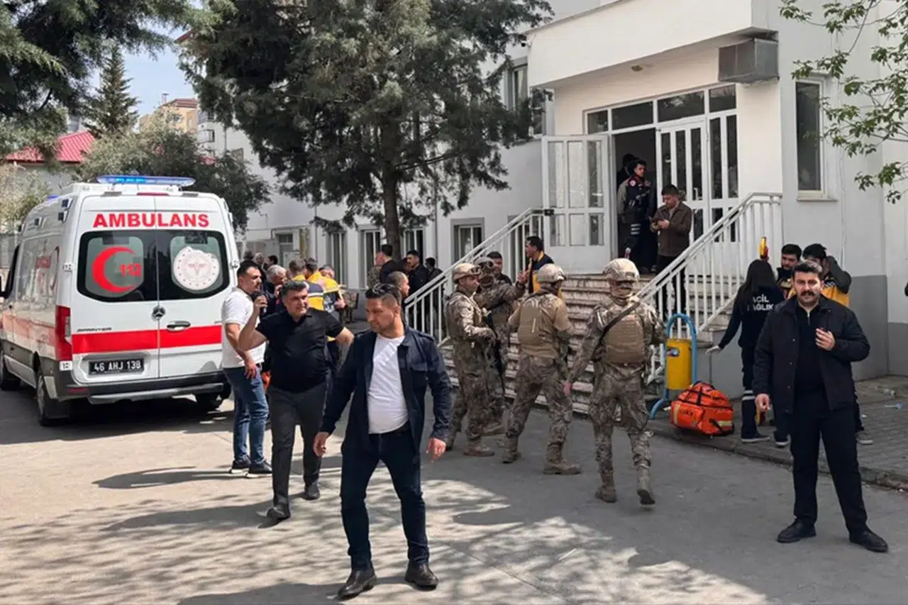 Okul Polis Yerleştirme Gündem