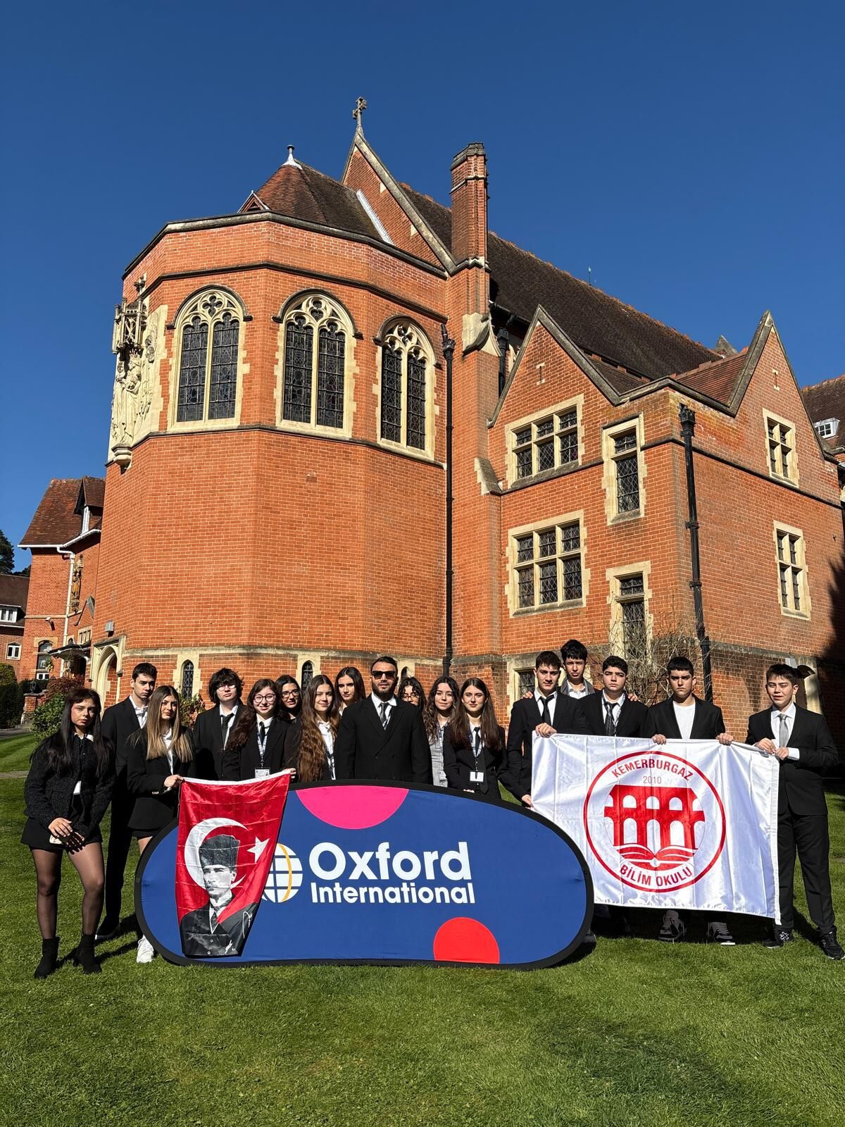 Kemerburgaz Bilim Anadolu Lisesinin Efeleri Global Business   Championship’te sahnede parladı.